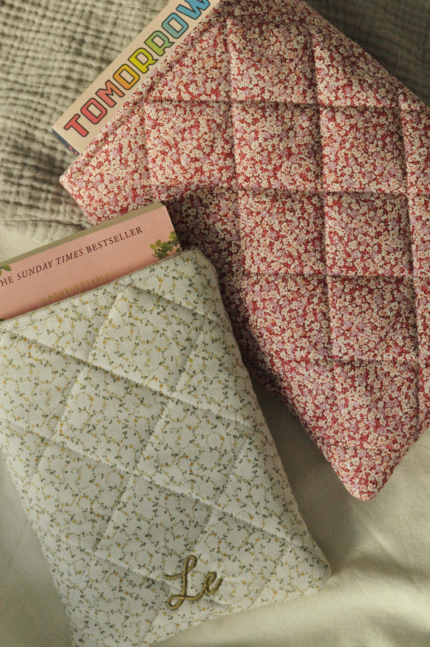 Book & e-Reader Sleeve