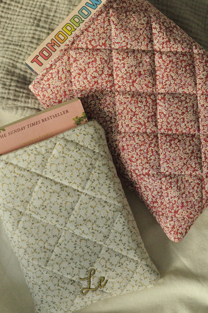 Book & e-Reader Sleeve